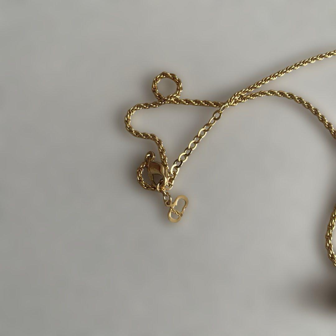 クリスチャンディオール　バックチャームネックレス