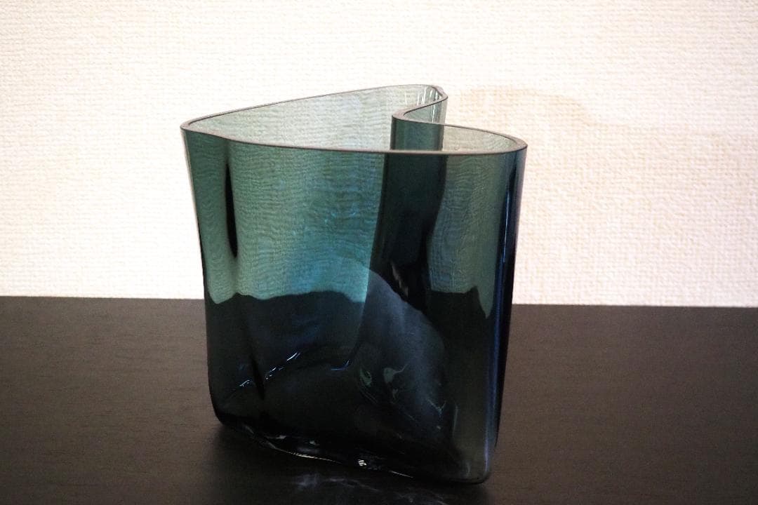 アルヴァ・アアルト ベース 140mm ダークグレー イッタラ 