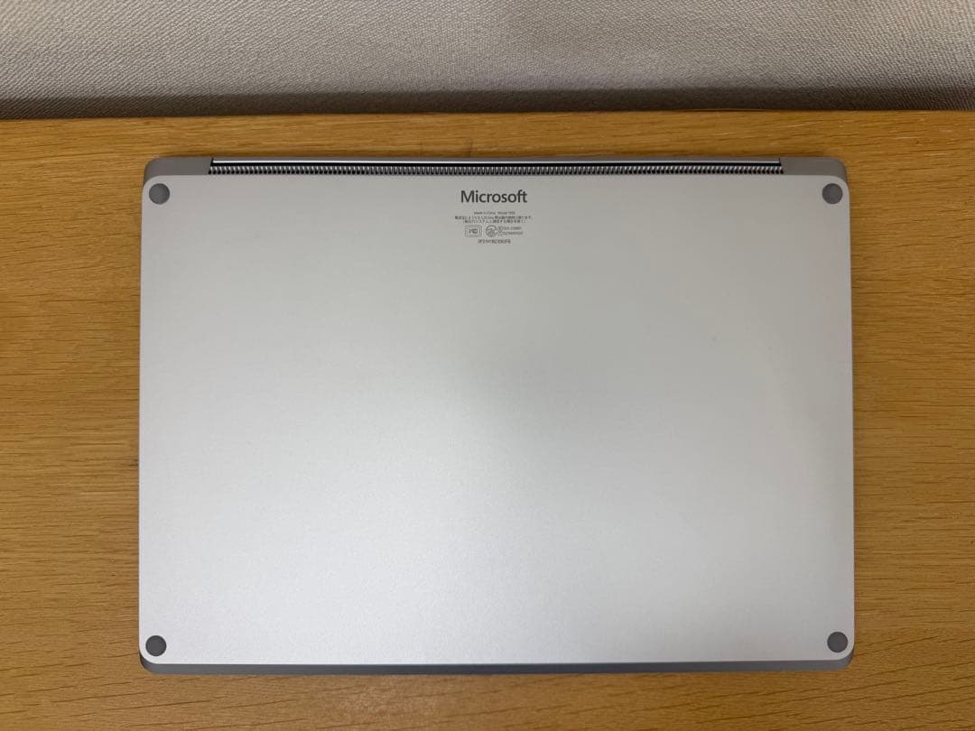 Surface Laptop5 13.5 i5/8GB/256GB AC付き