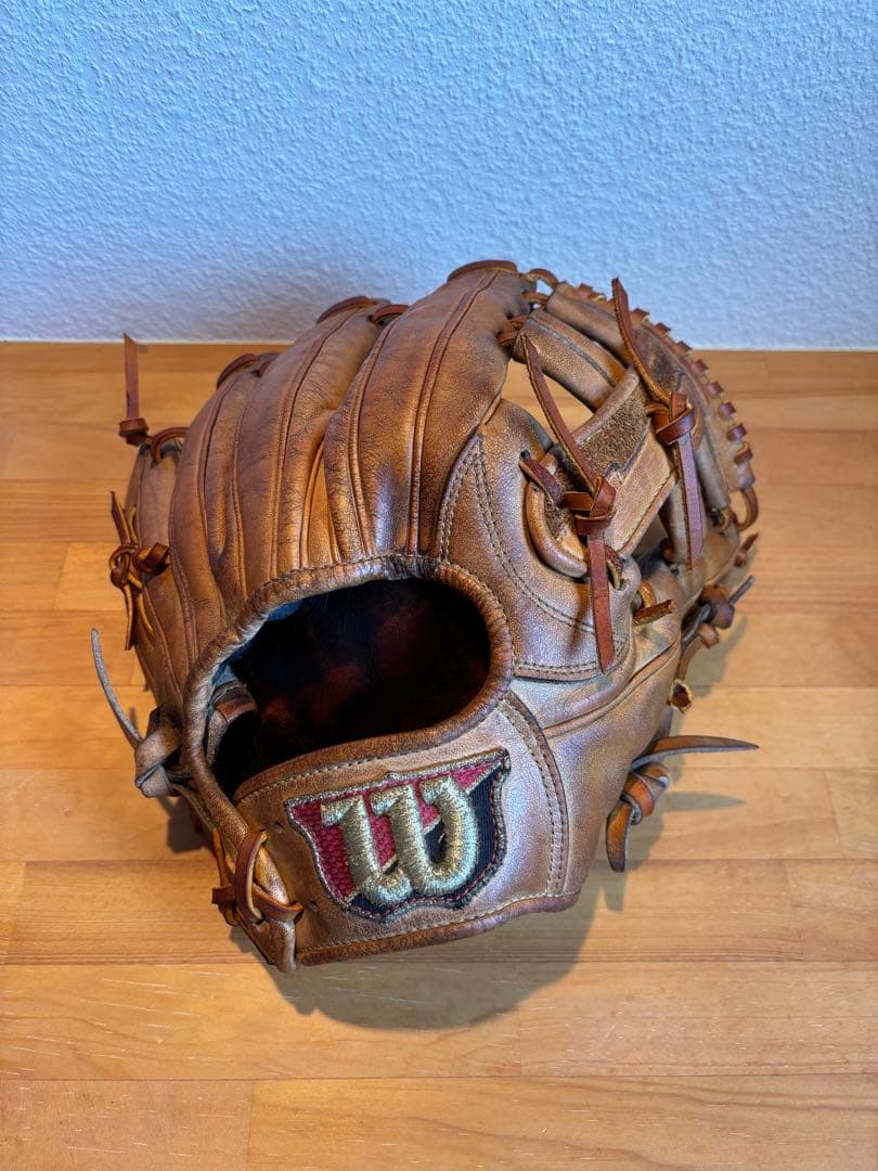 Wilson 硬式 内野手用グローブ レース交換済み 型良好