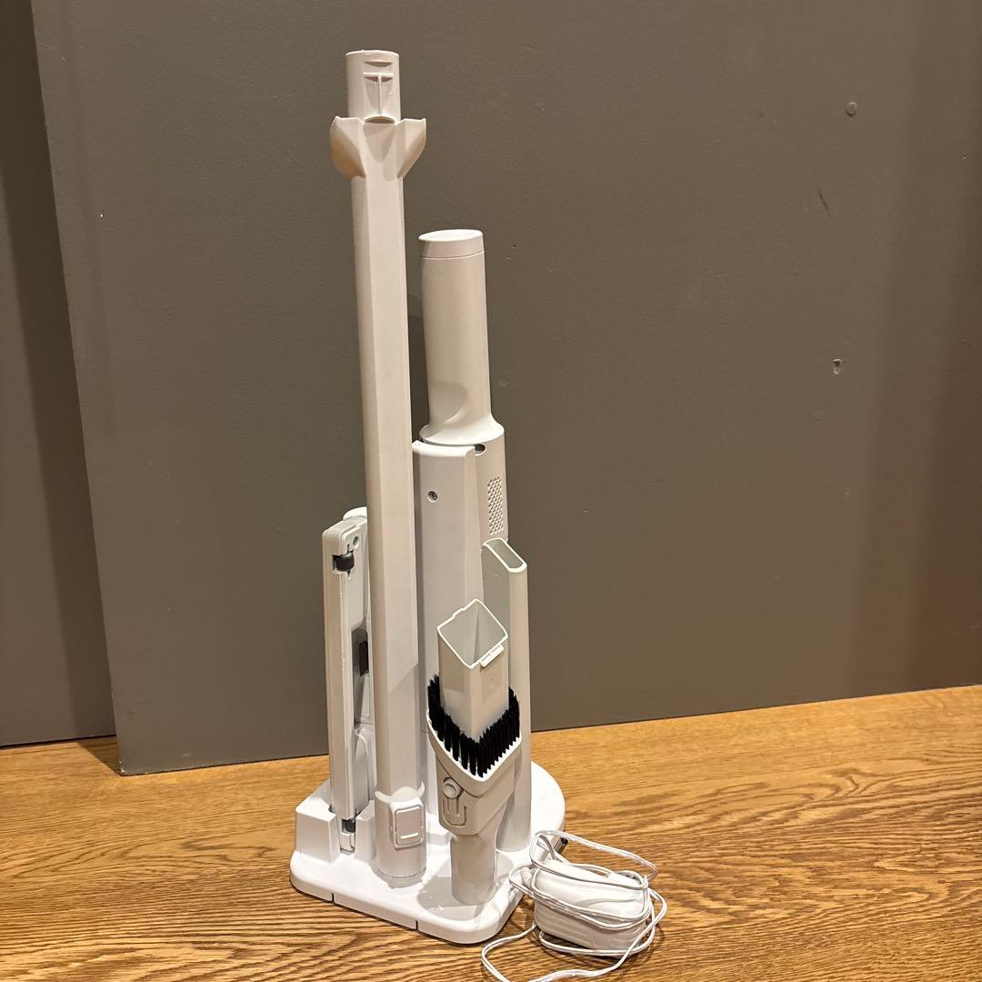 充電式ハンディクリーナー　HCD-B2M IRIS OHYAMA