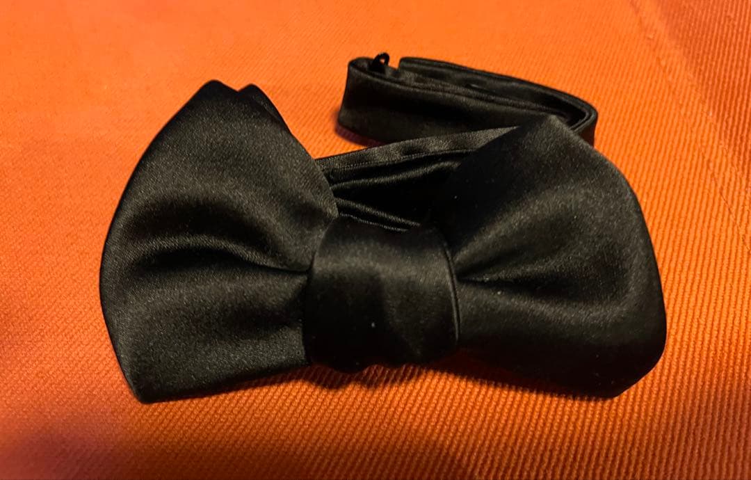 THE TREAT DRESSINGカフリンクス&蝶ネクタイセット　おまけ付き