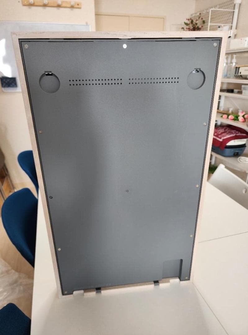 Atmoph Window 2 アトモフ ディズニー　カリモク製の高級フレーム