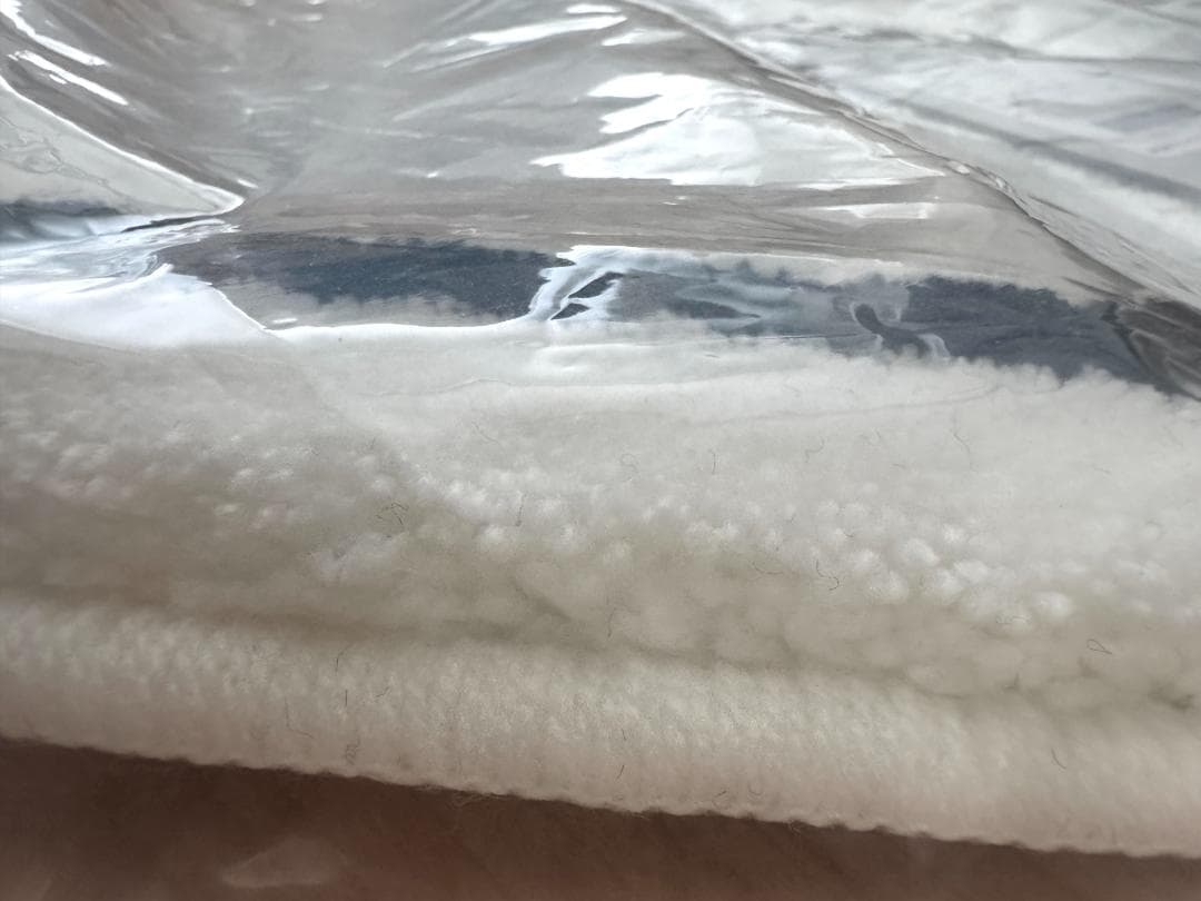 UNIVERSAL PRODUCTS / Noritake　ソックス型ラグマット