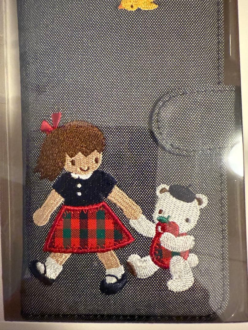 familiar マルチスマートフォンカバー 　新品未使用