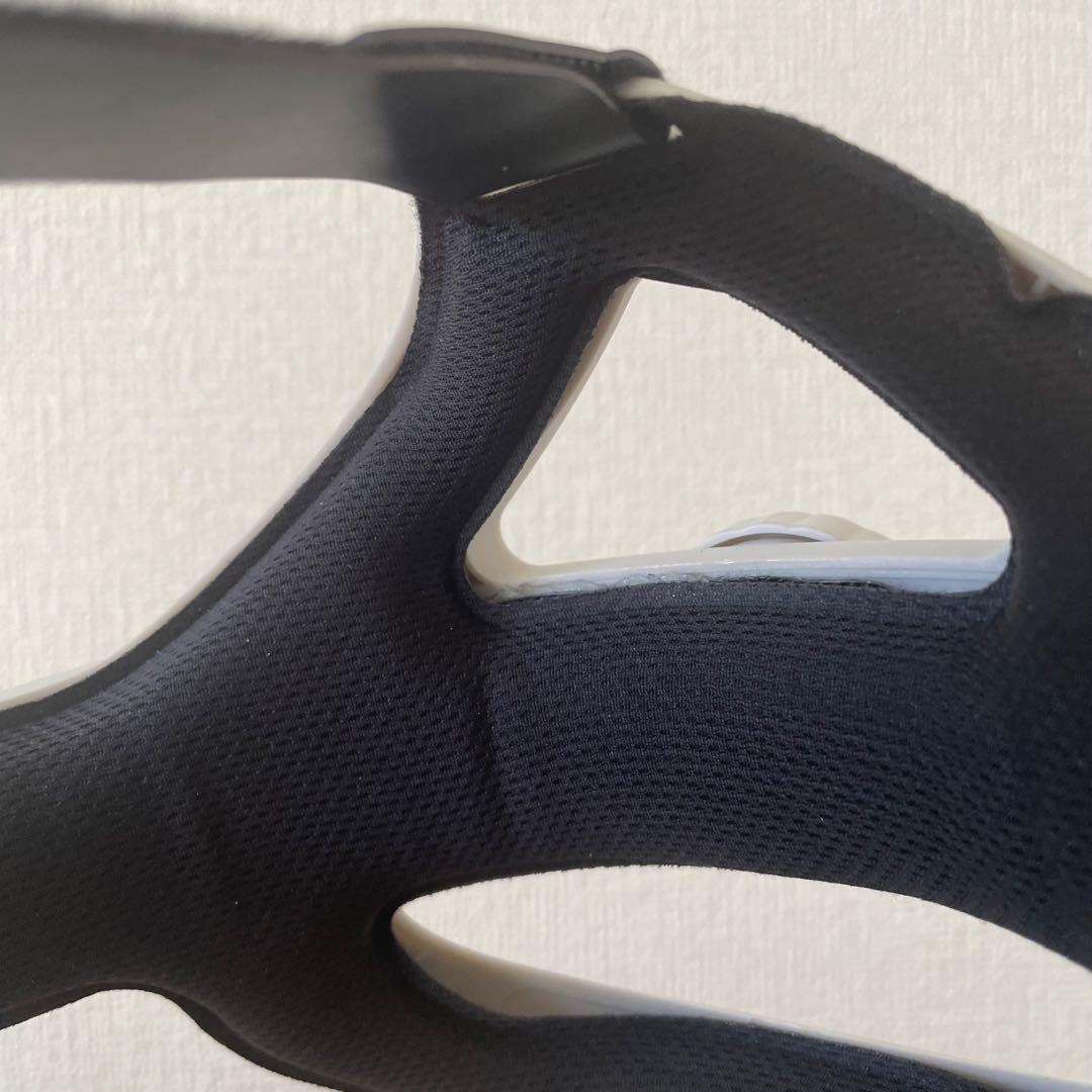 【新品級】 Quest 2  64GB ヘッドストラップ付き