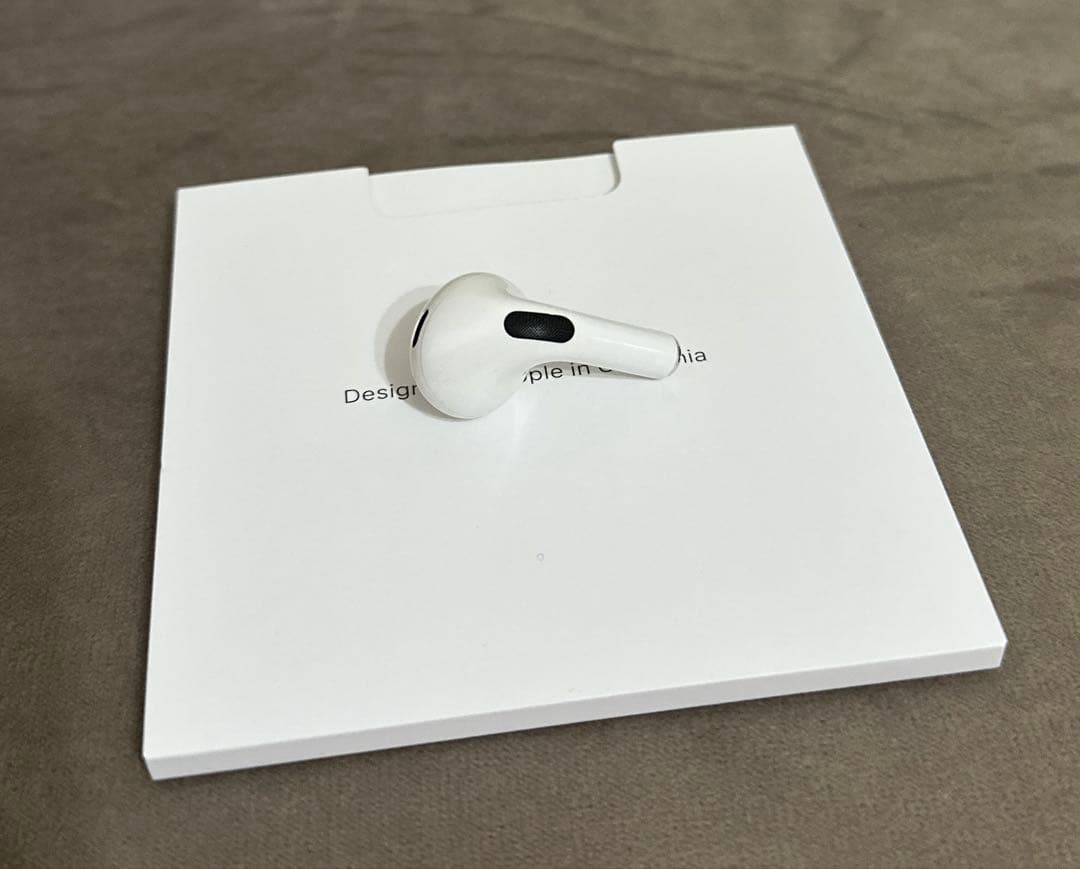 AirPods Pro2 （第2世代）右耳・充電ケース付き　左耳なし　正規品