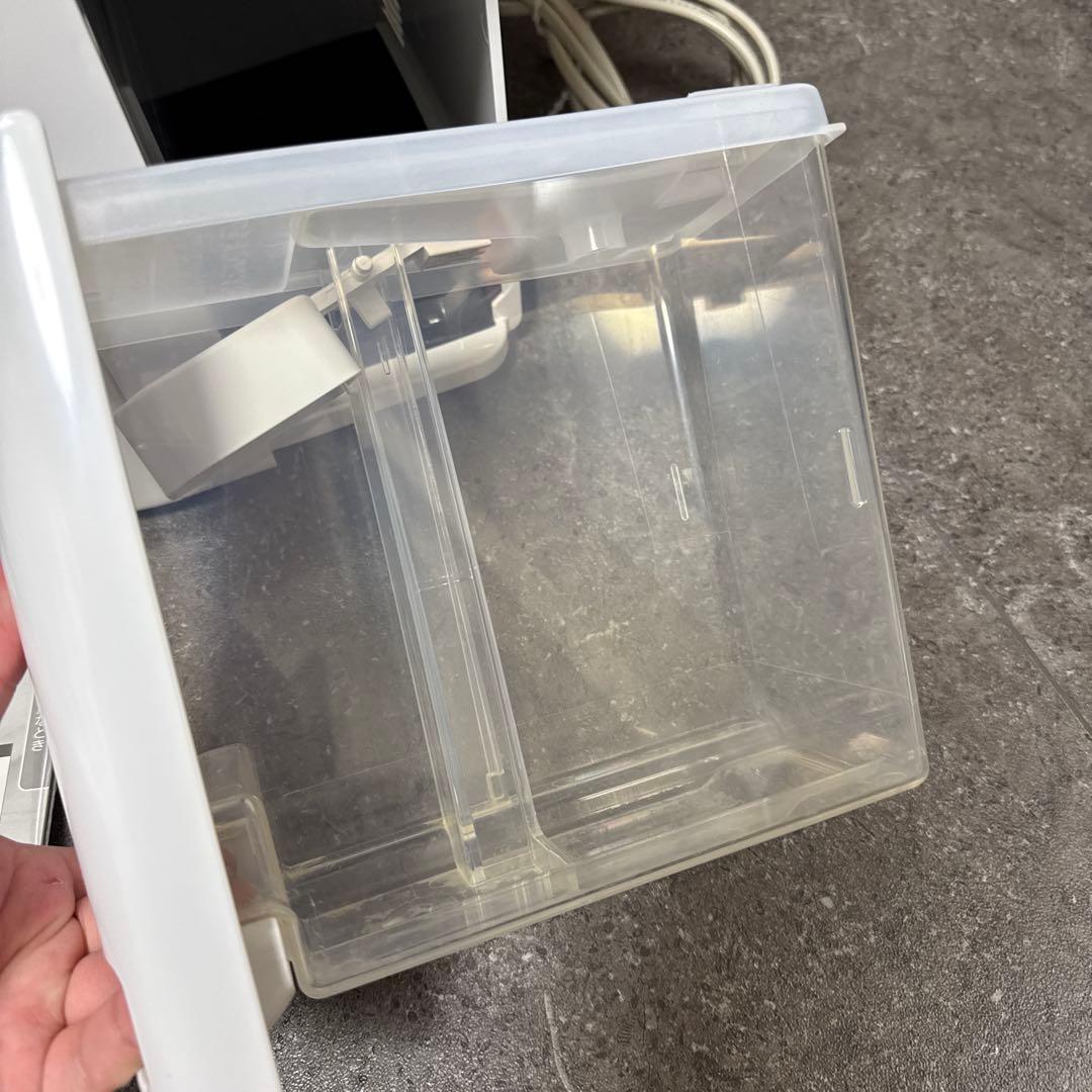 3Dムーブアイ搭載 除湿乾燥機 MJ-M100NX-W サラリ