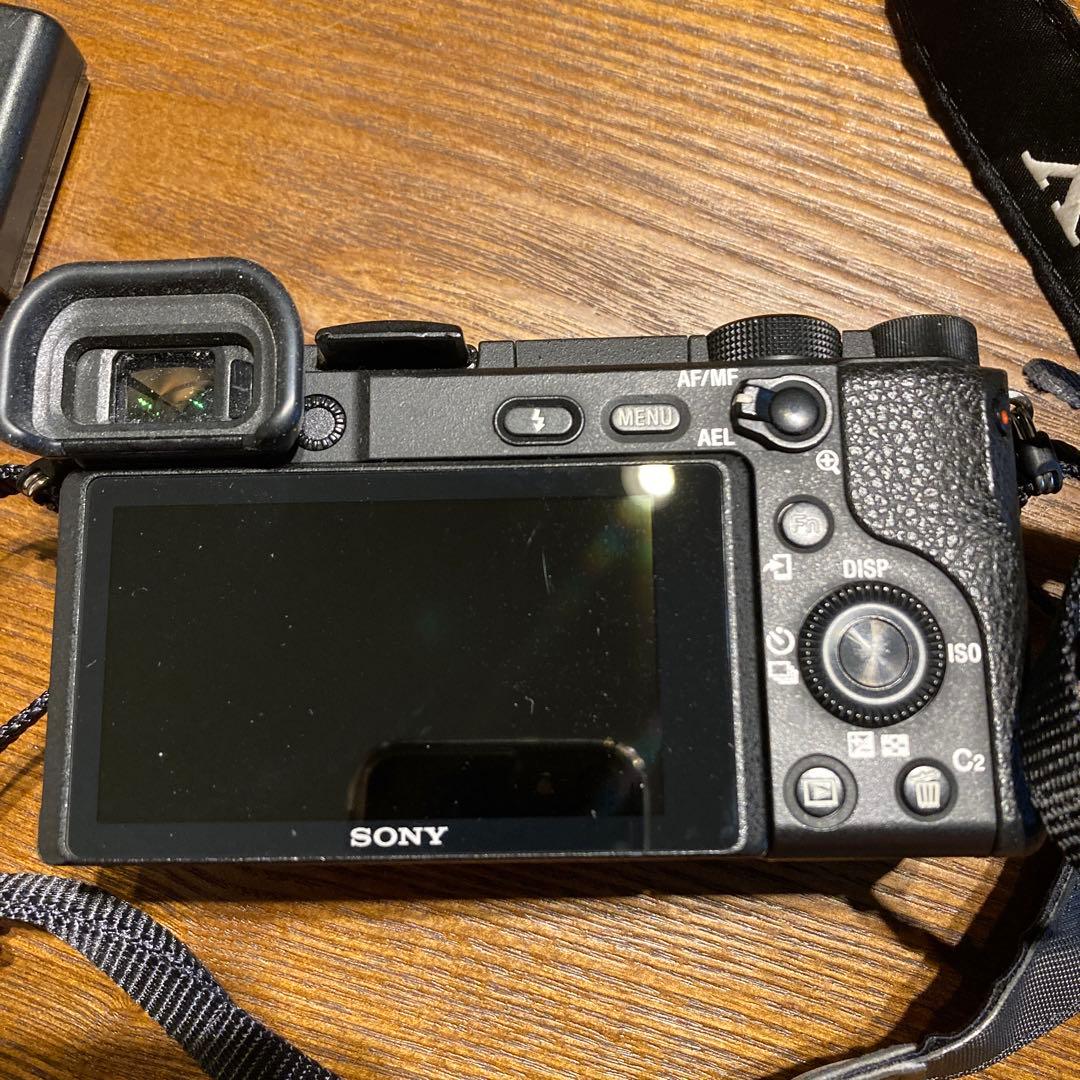 SONY α6400 ミラーレス一眼 本体　箱無し 替えバッテリー付き