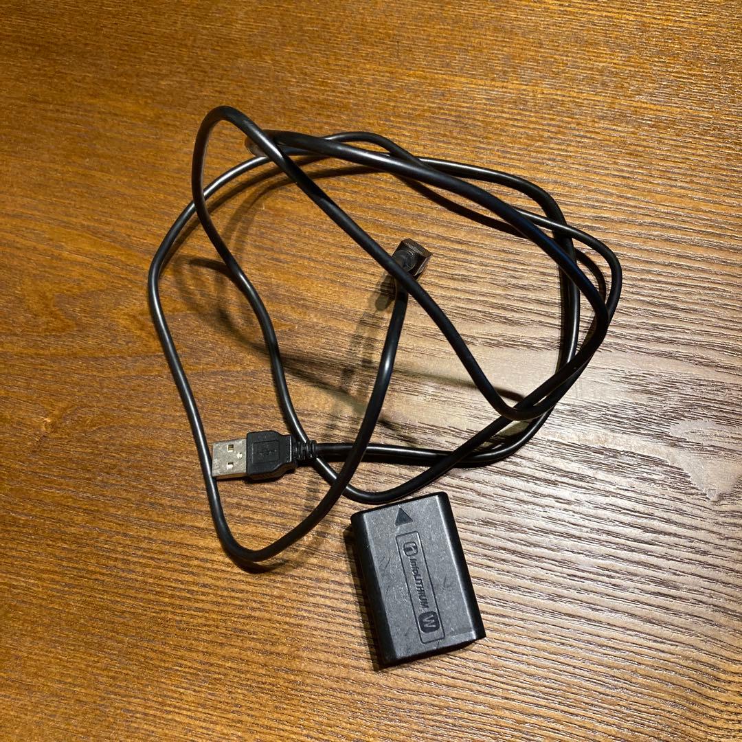 SONY α6400 ミラーレス一眼 本体　箱無し 替えバッテリー付き