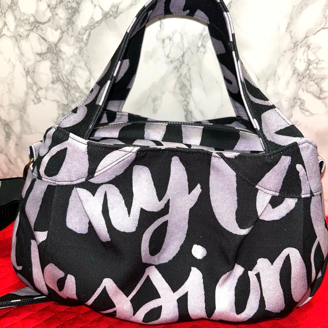 とんみ様ᥫᩣ ̖́リバティ帆布生地使用3roomコロンコロンbag