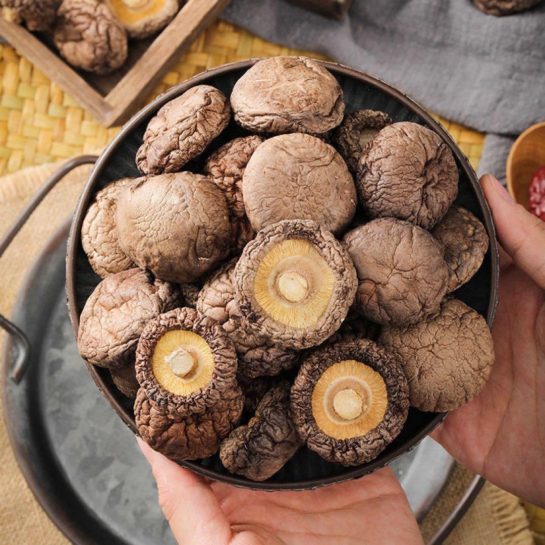 きみちゃん 原木干し椎茸　　(250g)