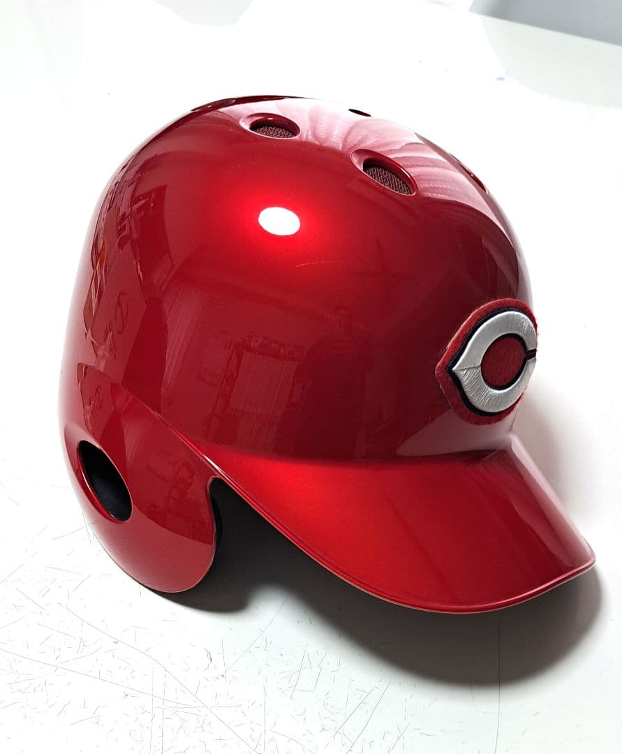 広島カープ　プロ仕様ヘルメット　Lサイズ　左打者用