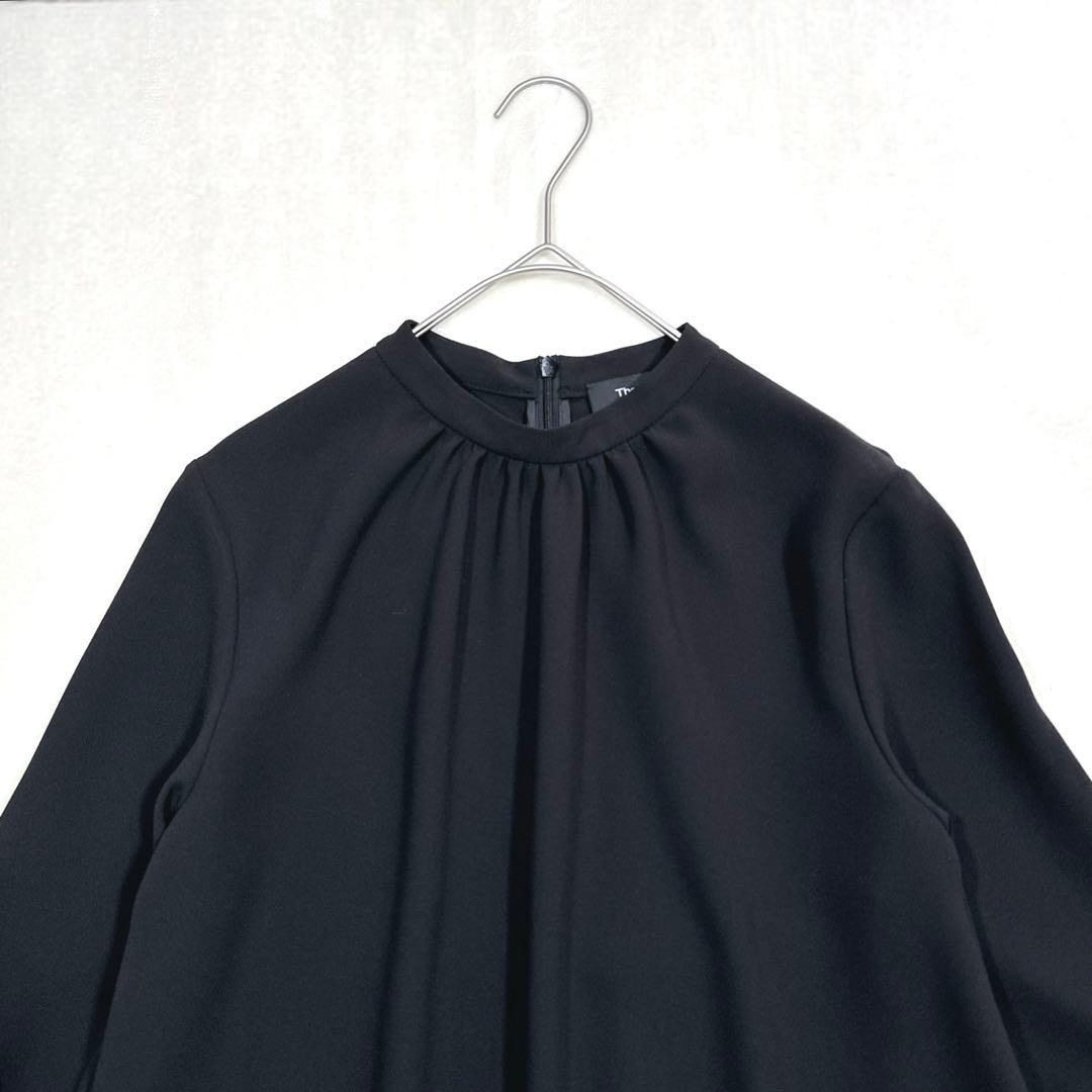 極美品 セオリー スタンドカラー ブラウス とろみ バンドカラー 黒 ギャザー