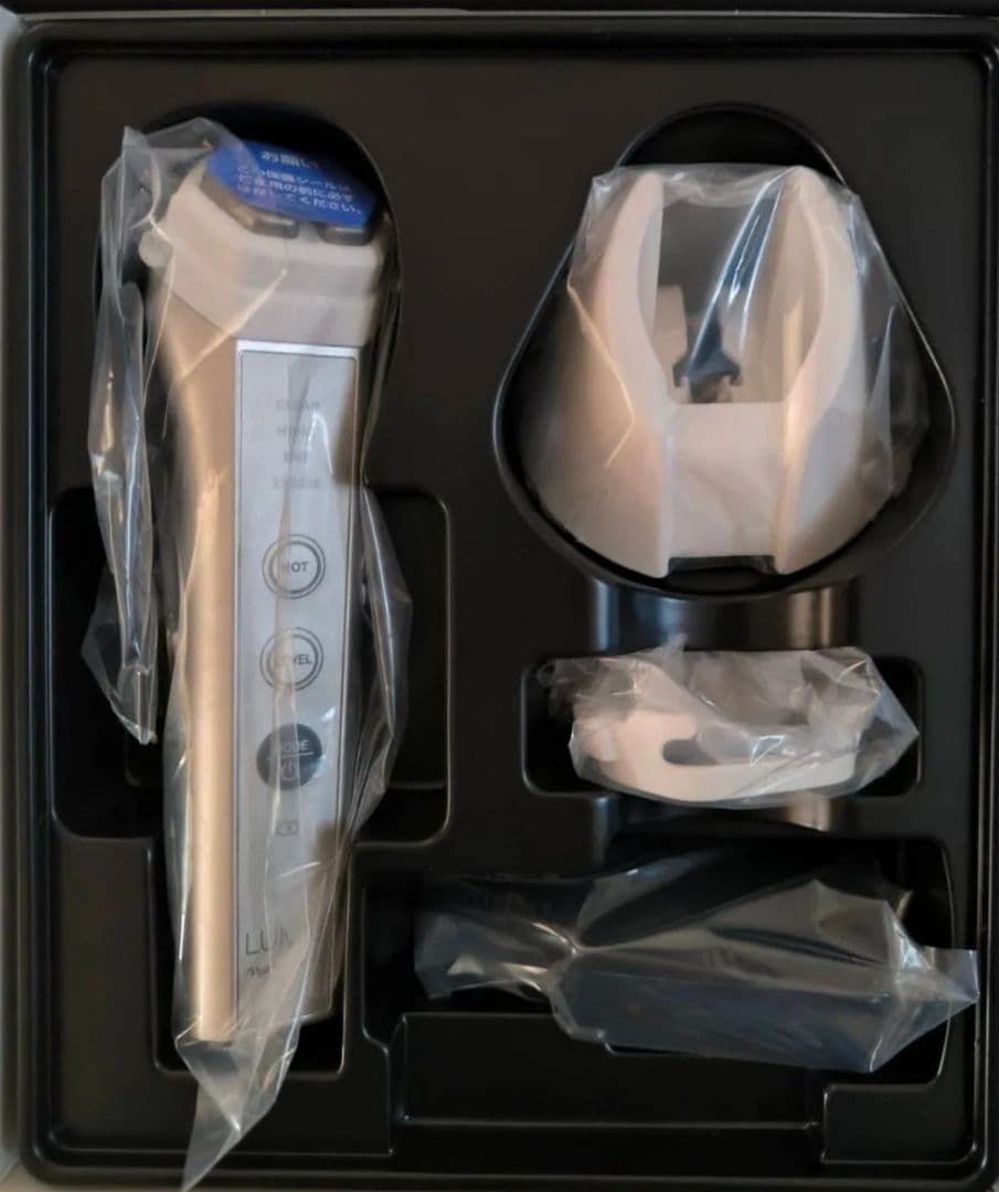 新品　ふきとり　2点　LUMIE 美顔器　ナリス　 ルミエ