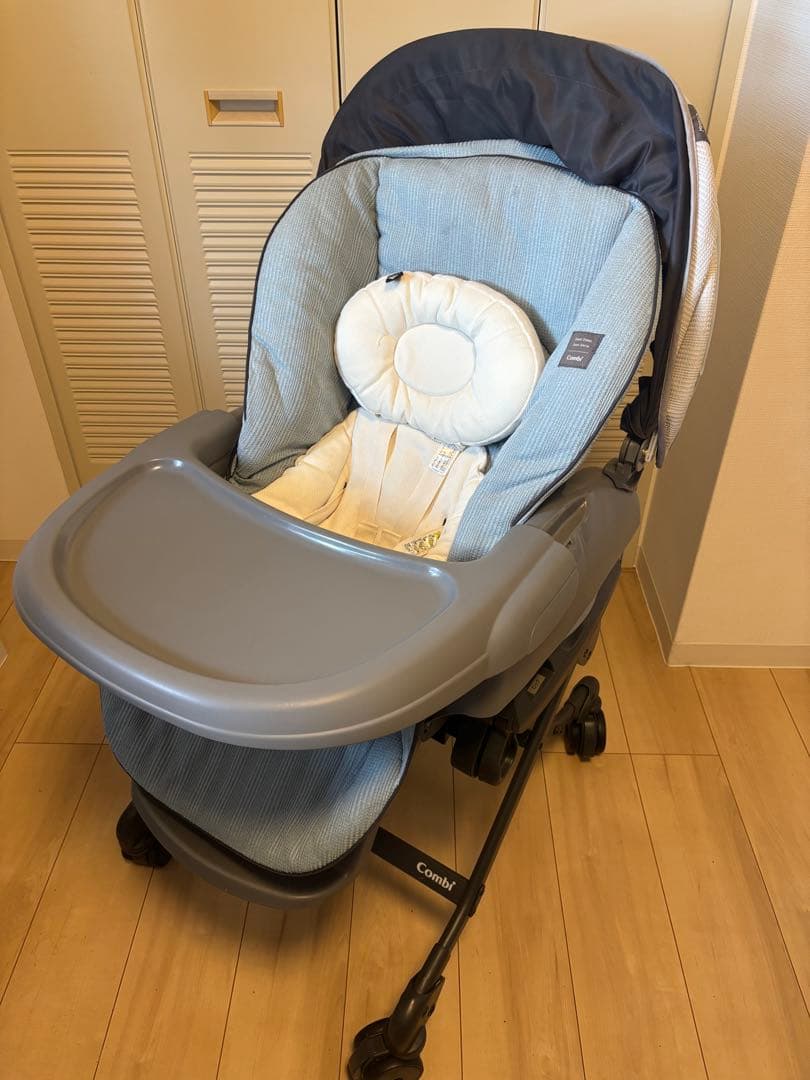 Combi ネムリラ AUTO SWING BEDi Long 電動