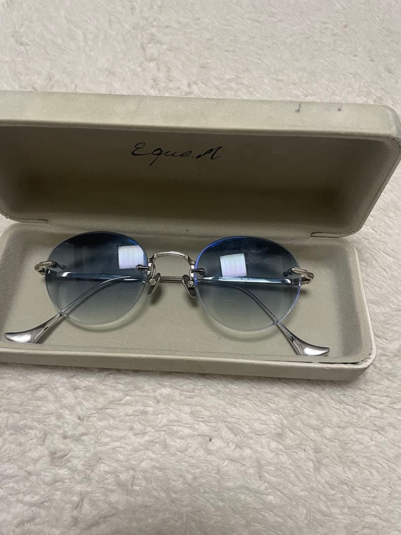 【じゅん中】Eque.M エクエム リムレス サングラスケース付き