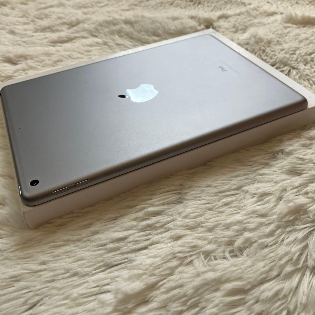 【早い者勝ち】iPad 第６世代 128GB 【すぐ発送】
