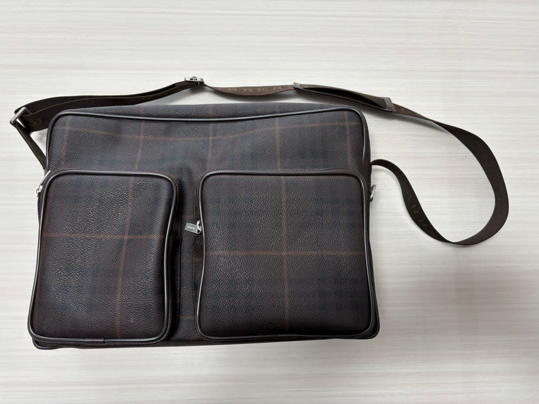 極美品✨バーバリー ゴルフ用バッグ