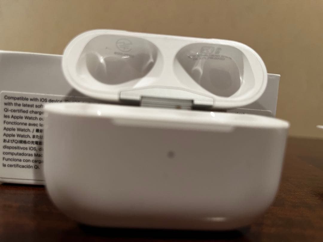イヤホン Air Pods Pro MQD83J/A (2nd generation)