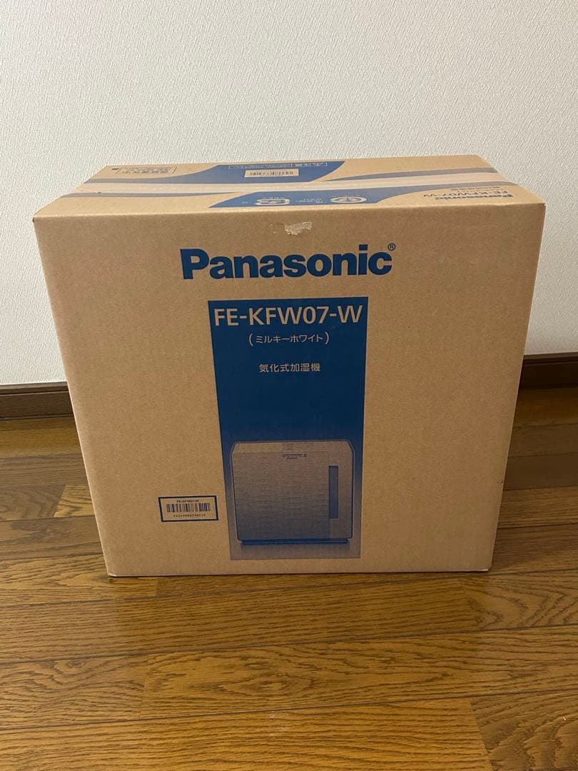 Panasonic 置き型加湿器 FE-KFW07-W