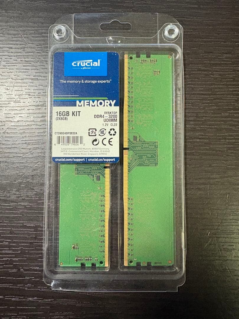 Crucial 8GBx2枚 DDR4 3200メモリ