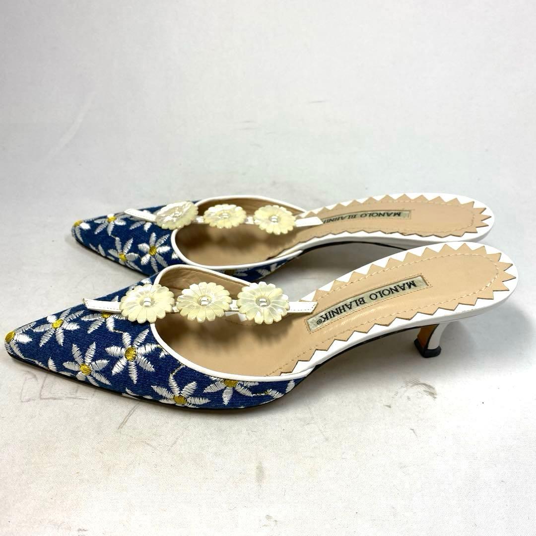 マノロブラニク　花柄　ミュール　サイズ表記「37 1/2」23.5センチ程度