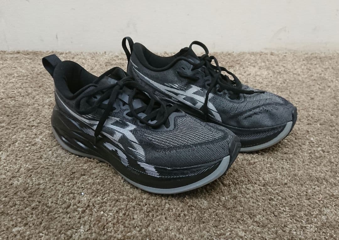 asics アシックス SUPERBLAST 2 ランニングシューズ 26cm