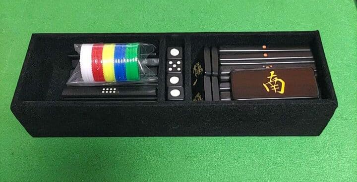 ★廃盤★美品★「般若」オールブラック 麻雀牌