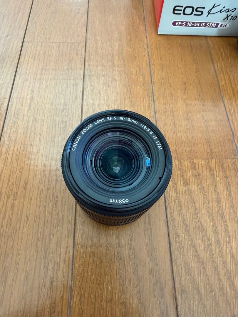 Canon EOS Kiss X10 本体 + レンズ 18-55mm