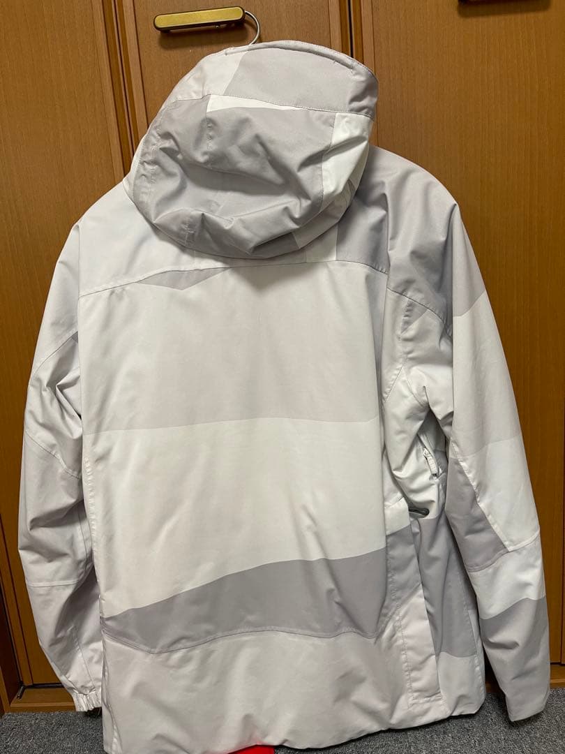 n*j様 ミズノ　ブレサーモ　スキーウェアセット