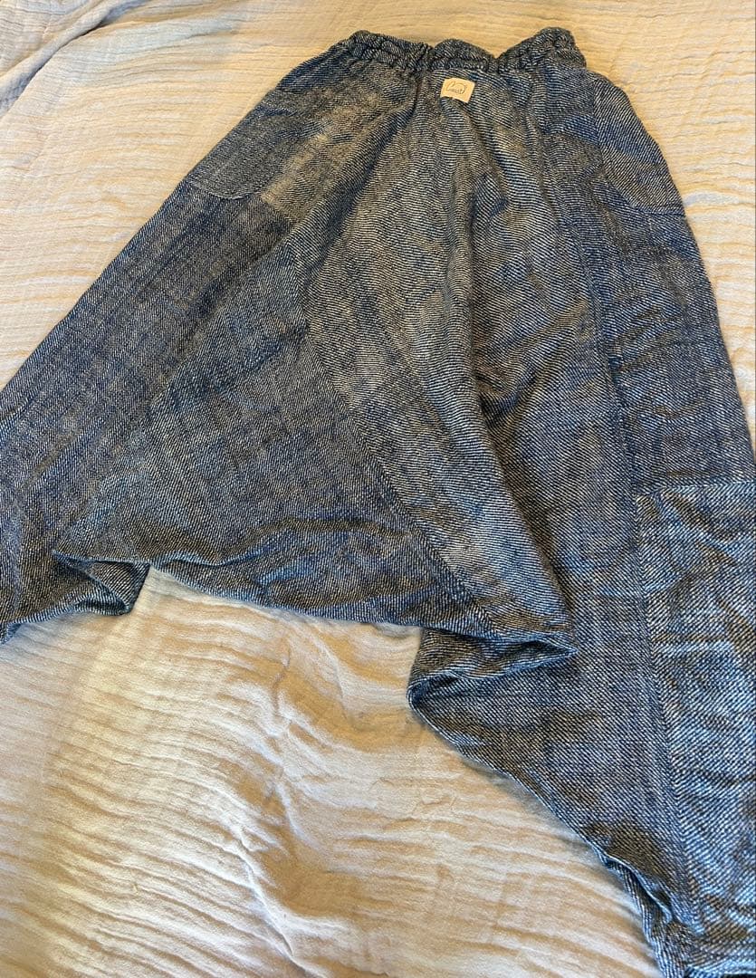 うさとの服　　usaato ムササビパンツ　サイズ8