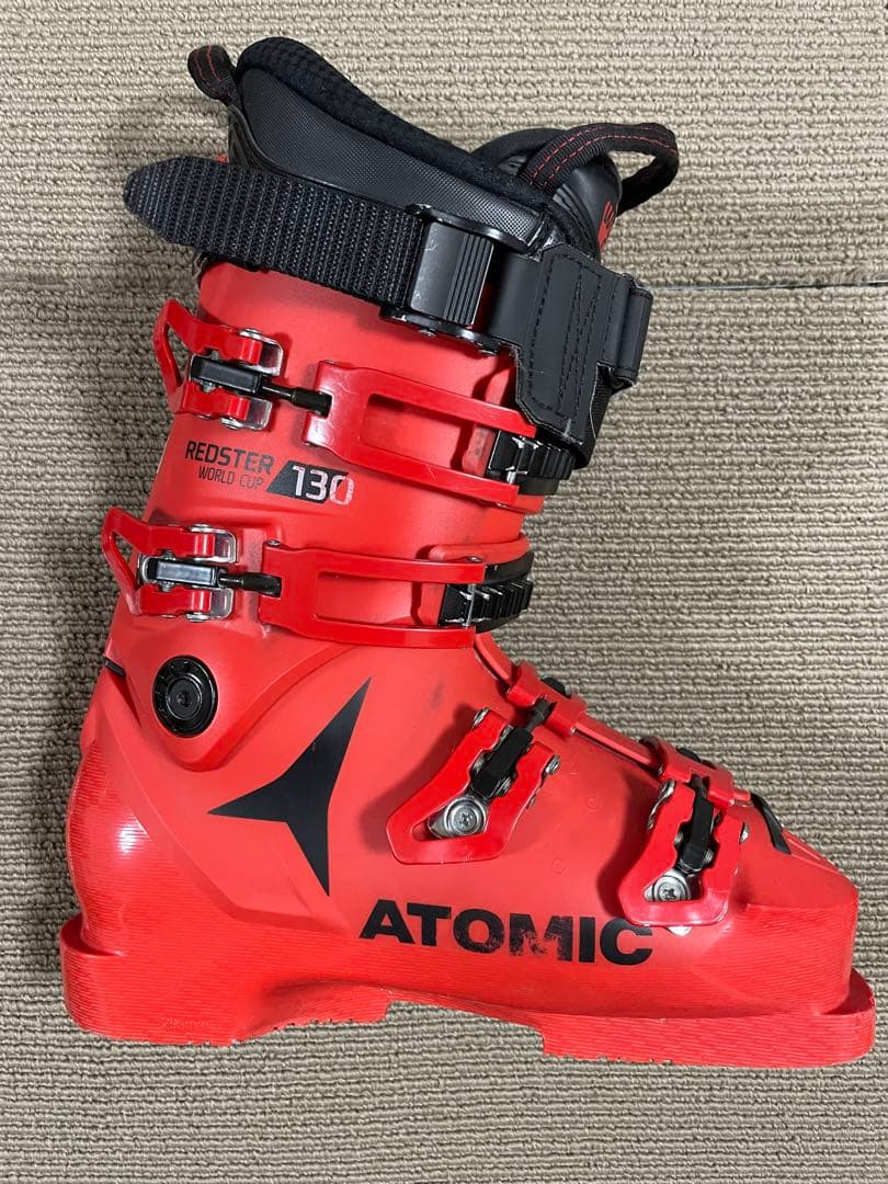 ATOMIC REDSTER WORLD CUP130アトミック　スキーブーツ