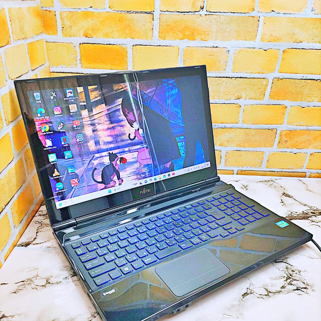 タッチパネルノートパソコン❤️爆速SSD☘️i5・メモリ８G❣️お手頃価格✨