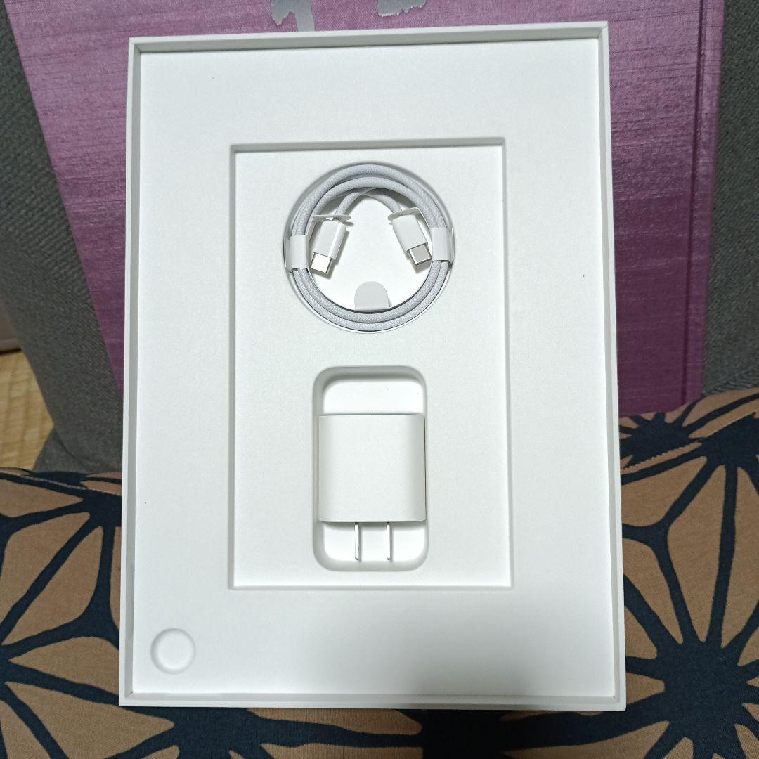 iPad (第9世代) スペースグレー 本体 ドコモ