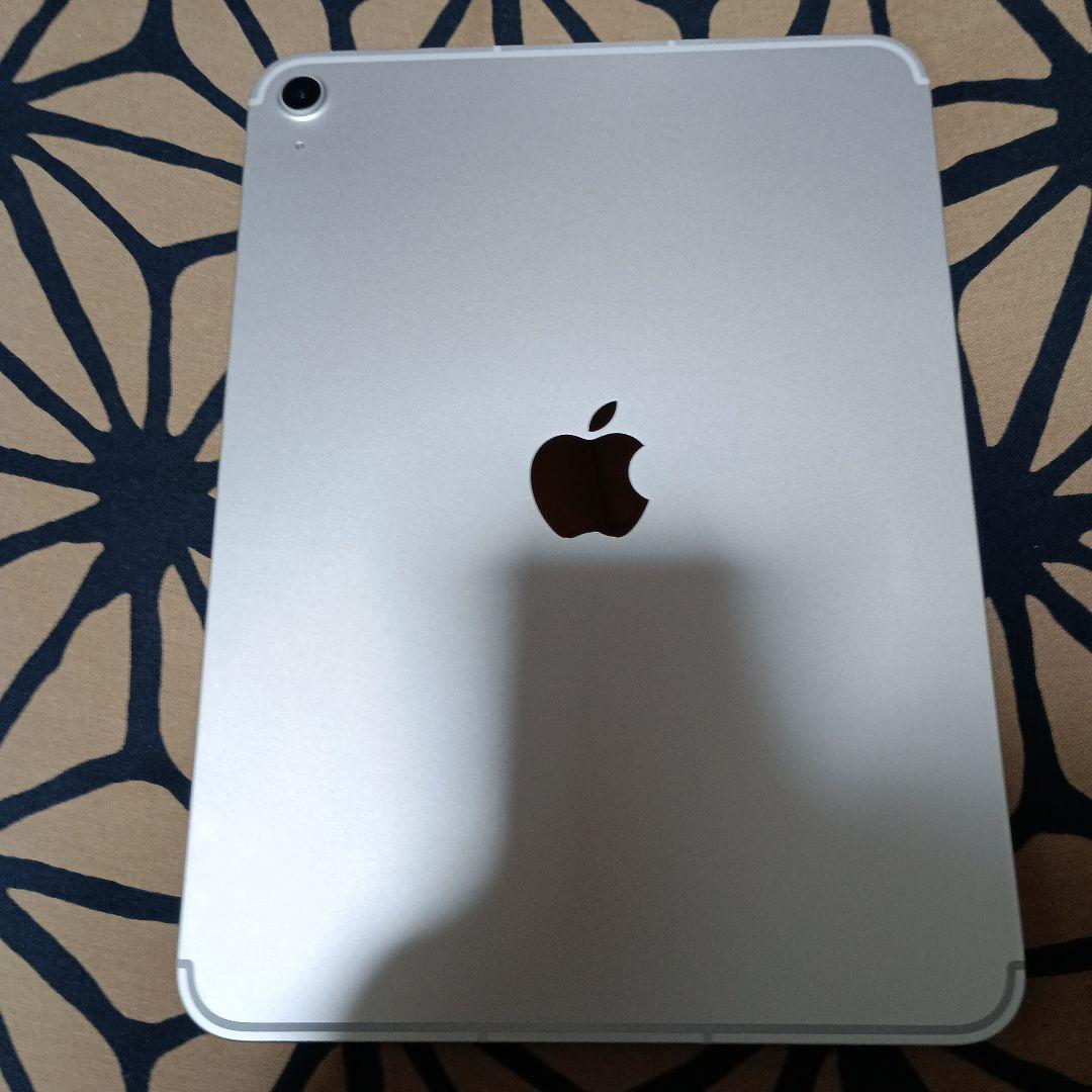 iPad (第9世代) スペースグレー 本体 ドコモ