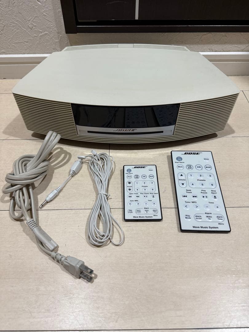 ラジオ・コンポ Bose Wave Music System AWRCCB