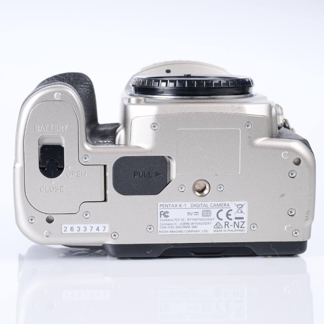 デジタルカメラ PENTAX K-1 Limited Silver Edition