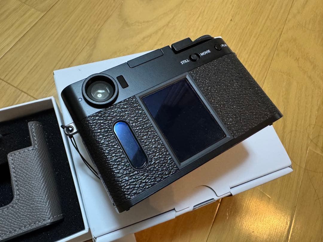 Fujifilm X-half X-HF1 ブラック 美品 オプション有り