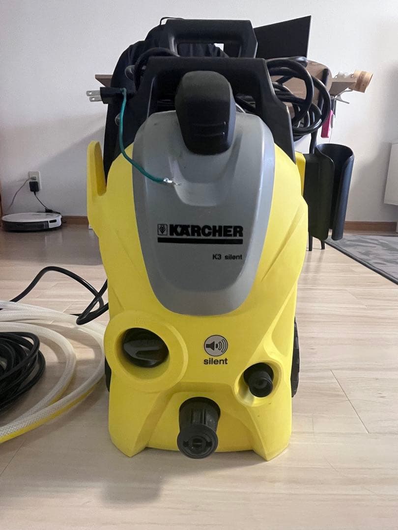 【値下げ中！】高圧洗浄機 KARCHER ケルヒャー K3 サイレント　ベランダ