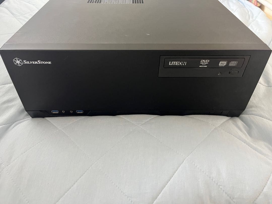 k*y様 自作PC（パソコン）、SilverStone ケース、Ryzen9 3