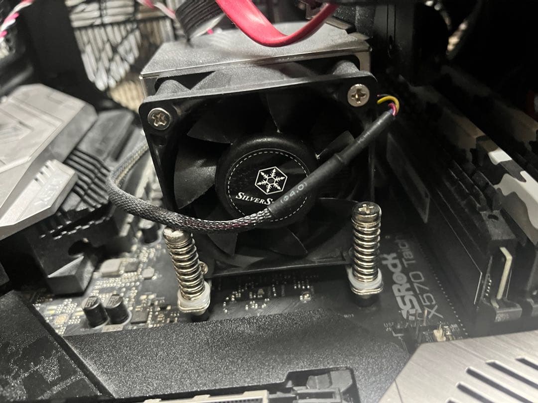 k*y様 自作PC（パソコン）、SilverStone ケース、Ryzen9 3