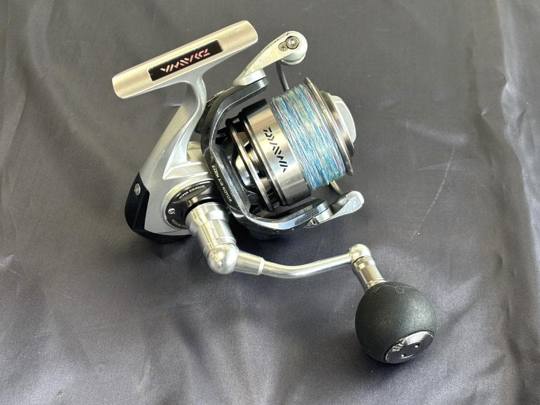 Daiwa Catalina 4000 スピニングリール　PE3号付き