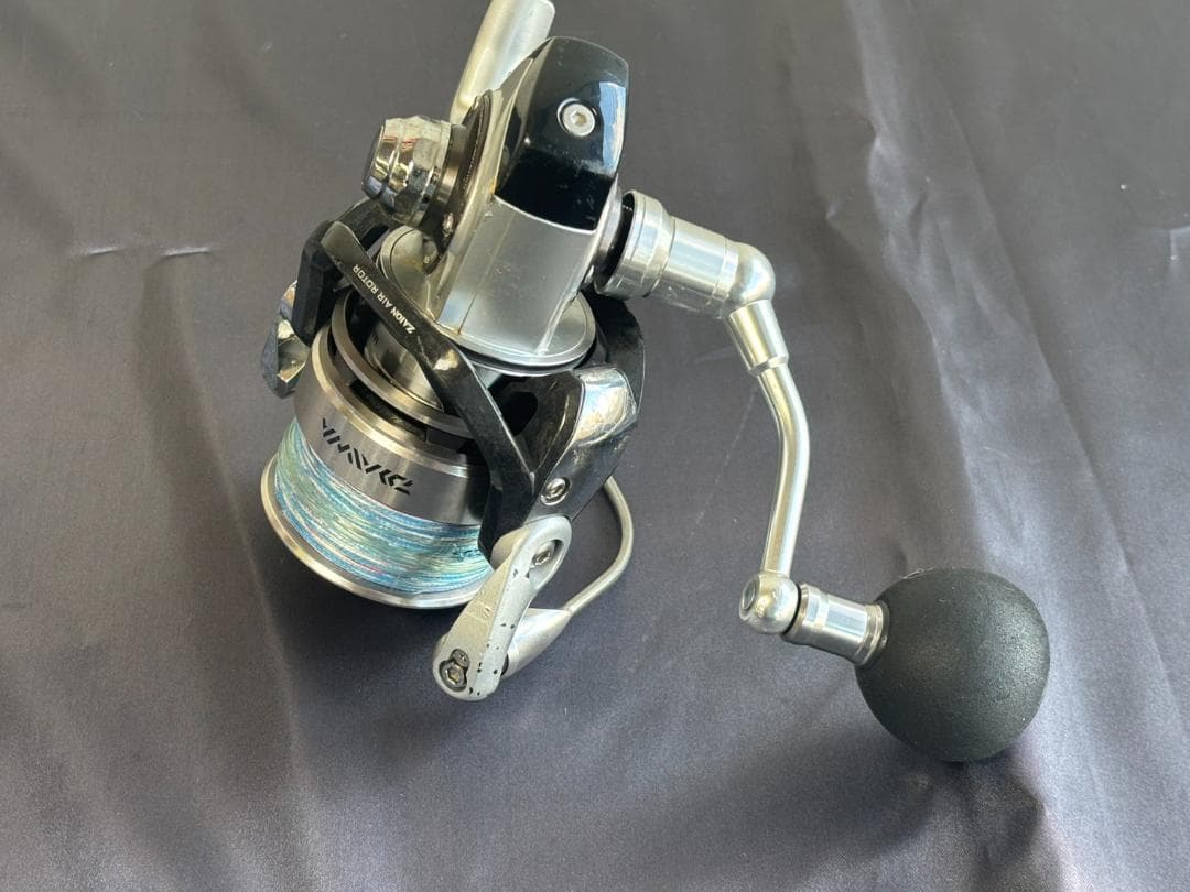 Daiwa Catalina 4000 スピニングリール　PE3号付き