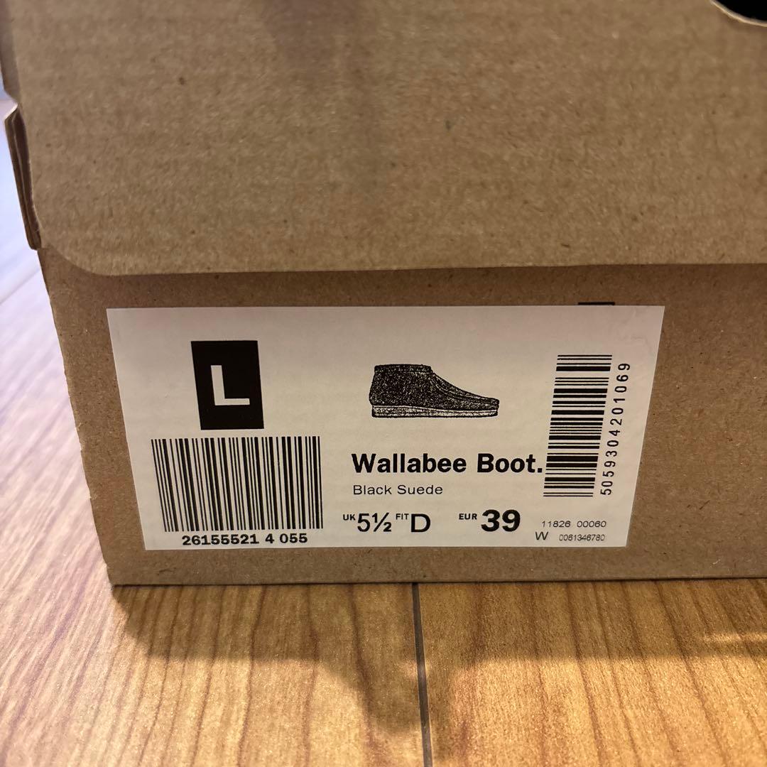 靴 Clarks Wallabee Boot