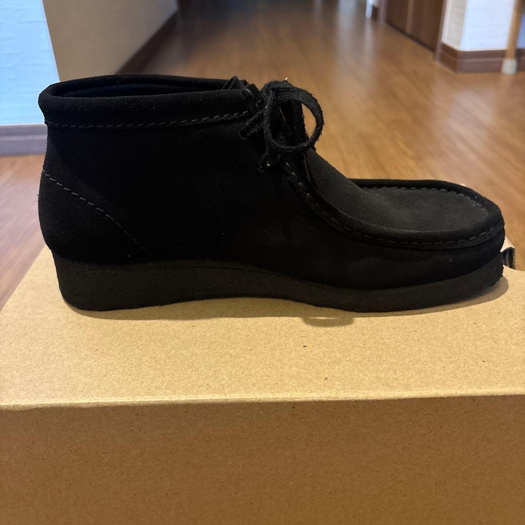 靴 Clarks Wallabee Boot