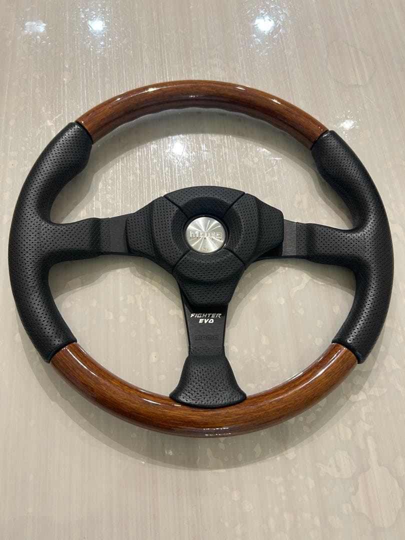 momo FIGHTER EVOステアリングホイール ハンドル ウッドコンビ