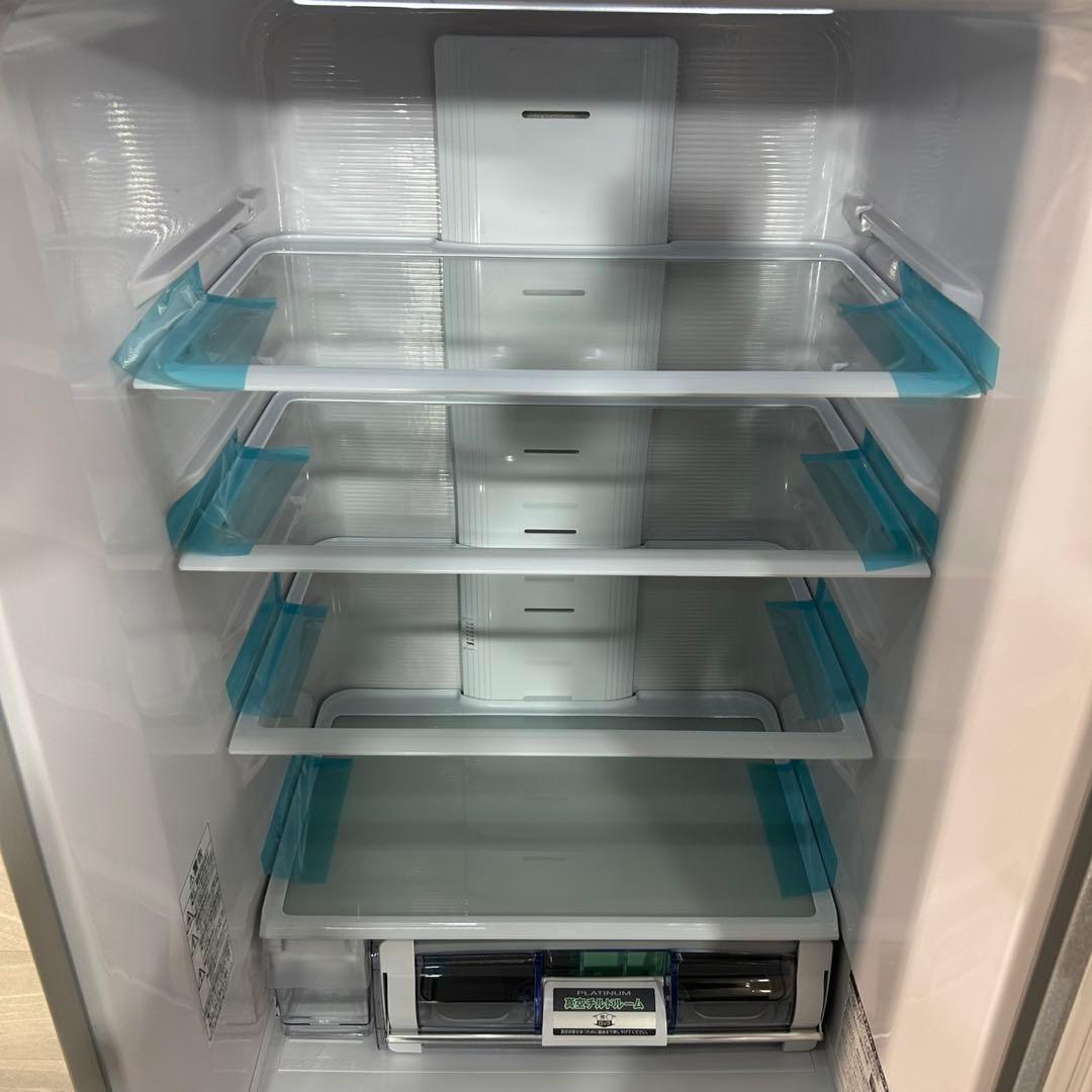 HITACHI 冷蔵庫 大型 375L 3ドア 右開き 真ん中野菜室 d3454