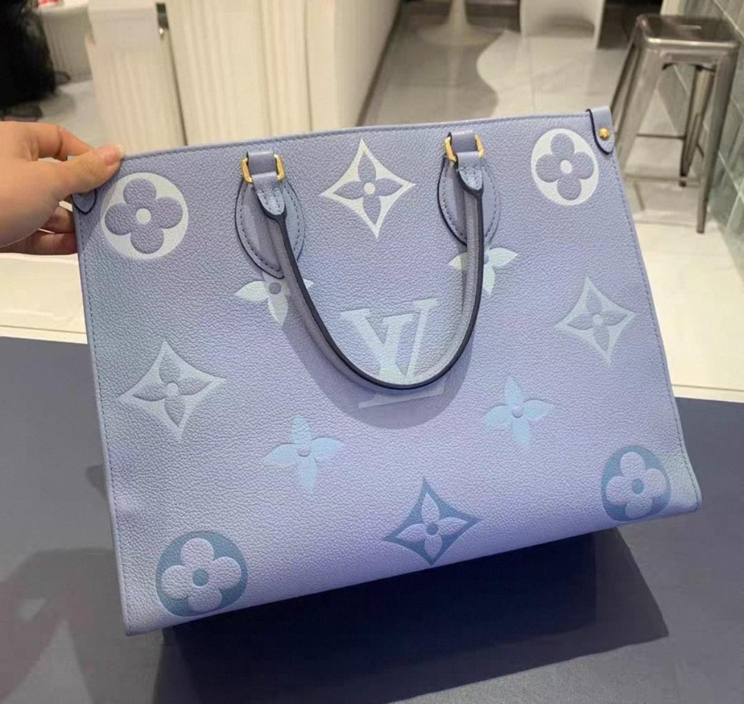 ライトブルー トートバッグ Onthego 35*14*27