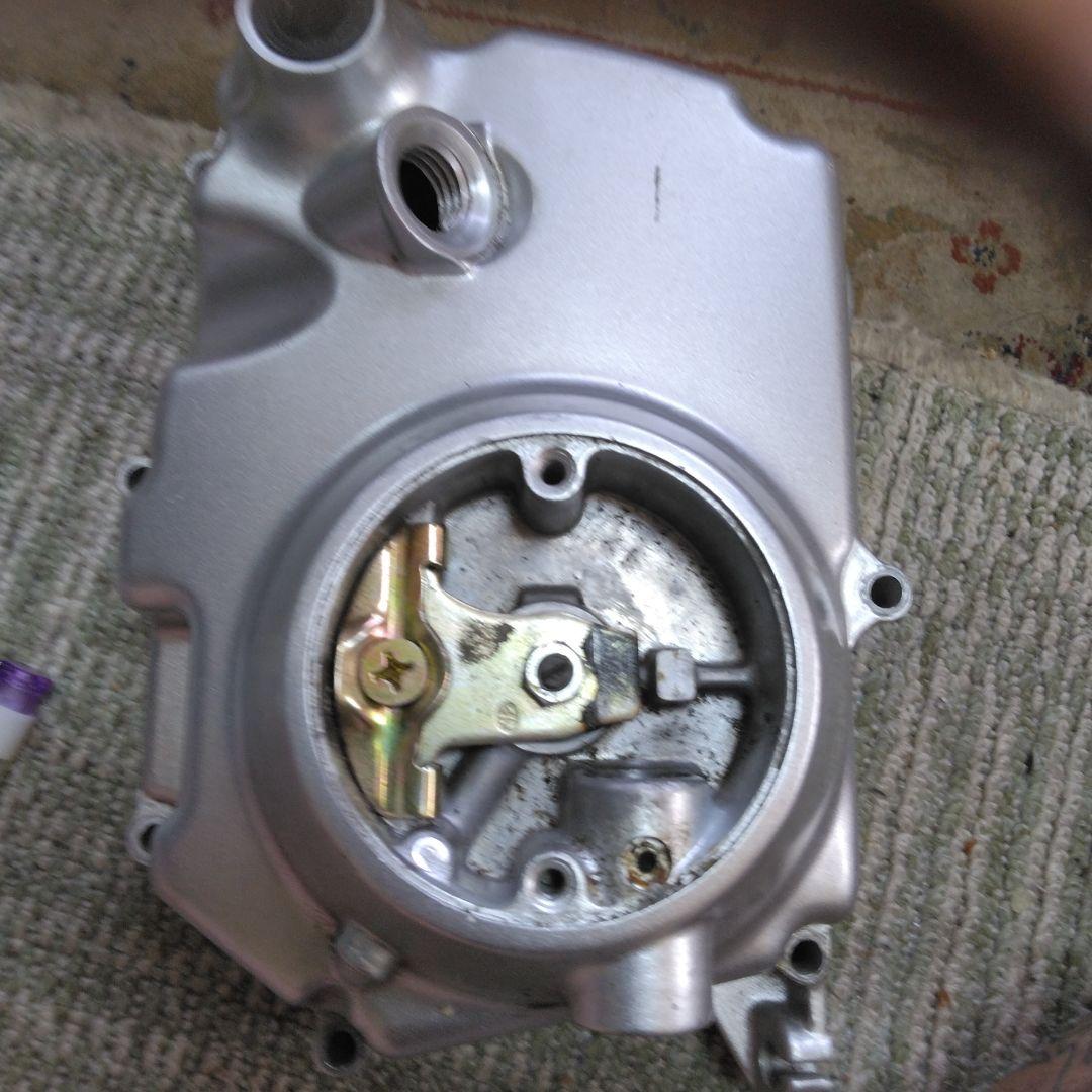 しんちゃん中華エンジン49ccエンジン シルバー アルミ製 ギア付き